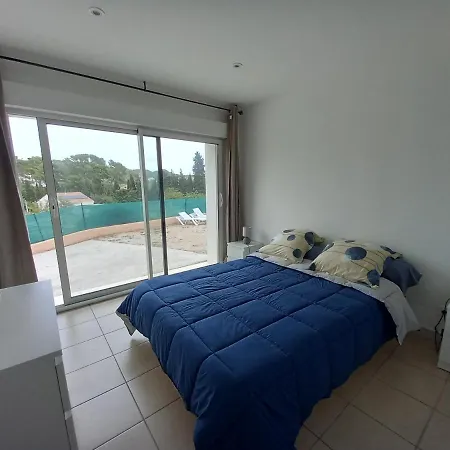 Calme Et Paisible Apartmán